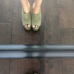 Jeffrey Campbell platforms